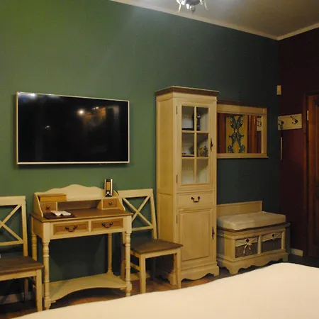 Alex Maja Hotel Parnu